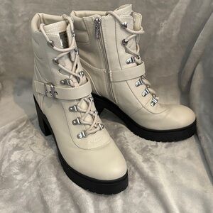 Guess Off-White Lace-Up Boots